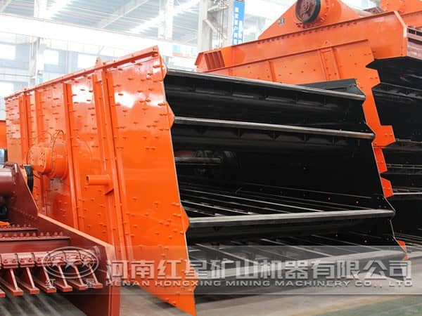 HX移動(dòng)式反擊碎石子機(jī)