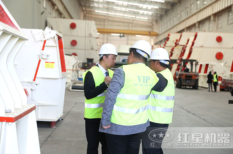 1214反擊破客戶到場參觀，了解性能